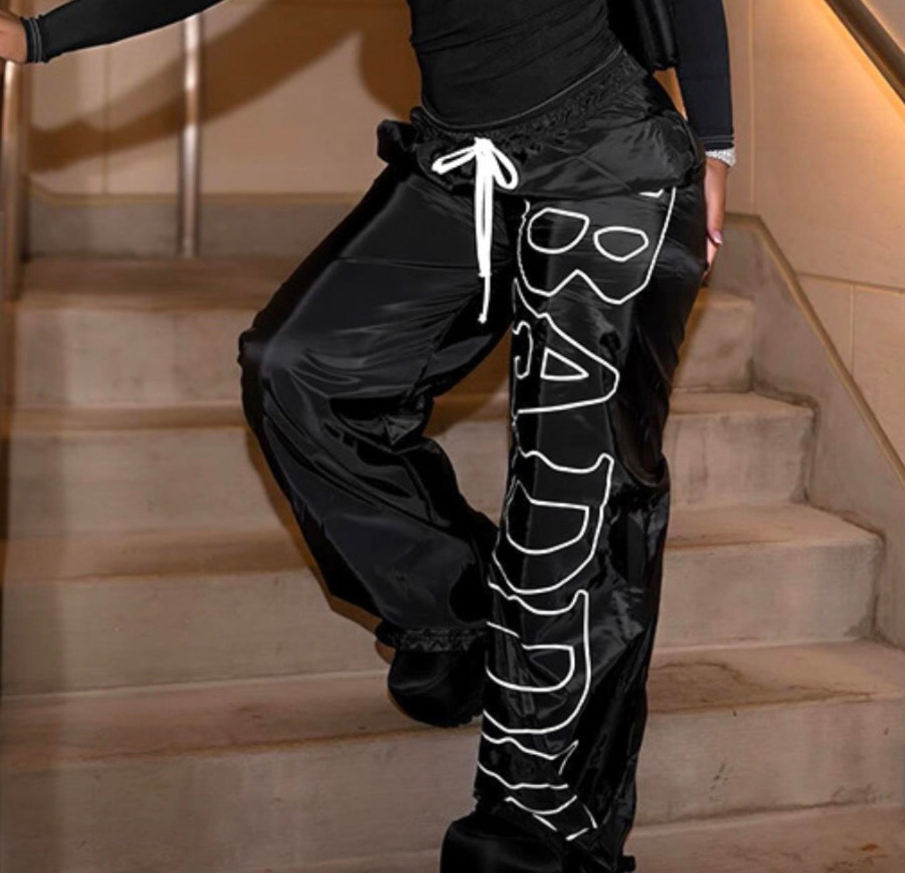 Women’s letter pattern sweatpants