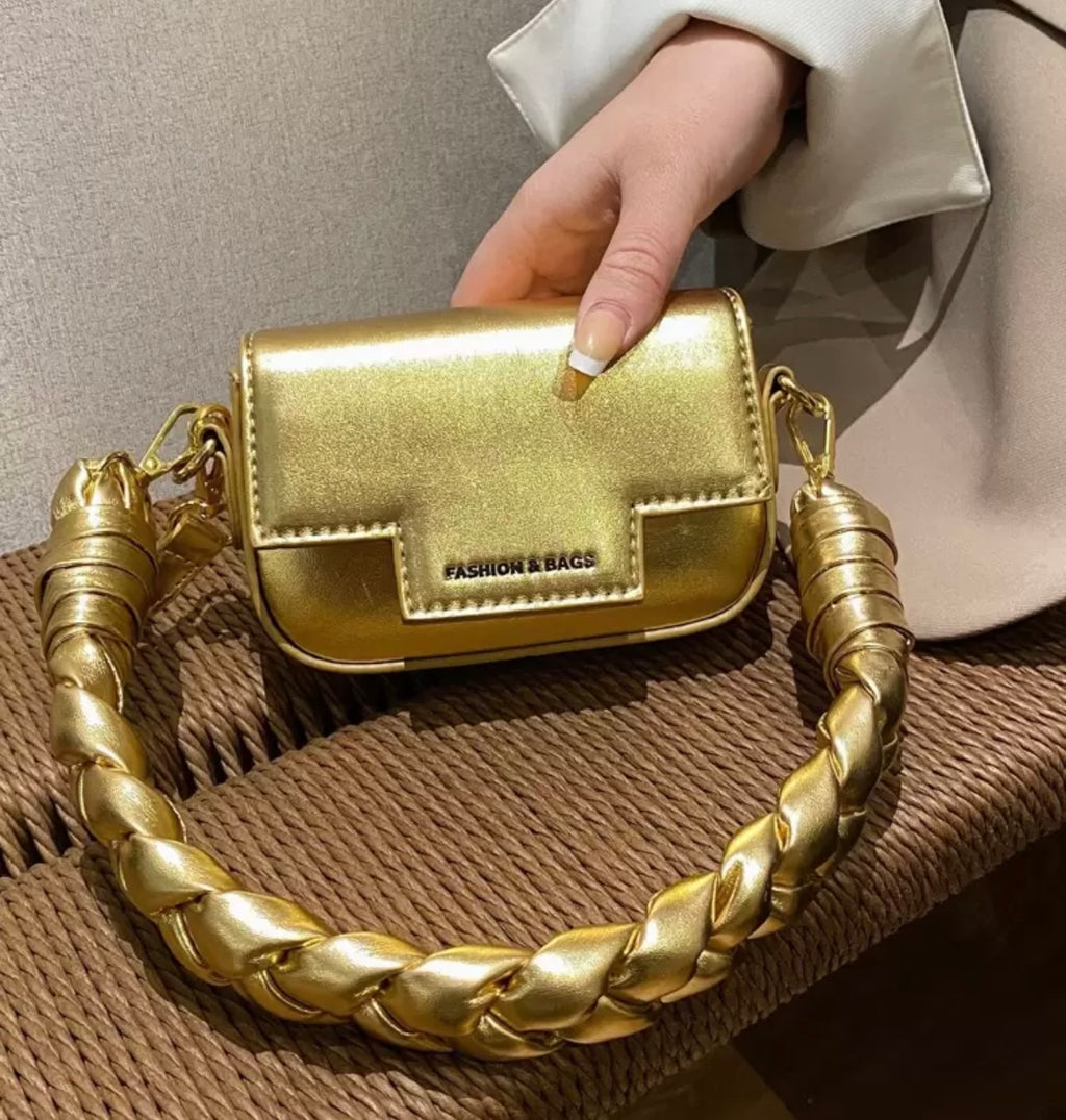 Women’s fashion small square bag