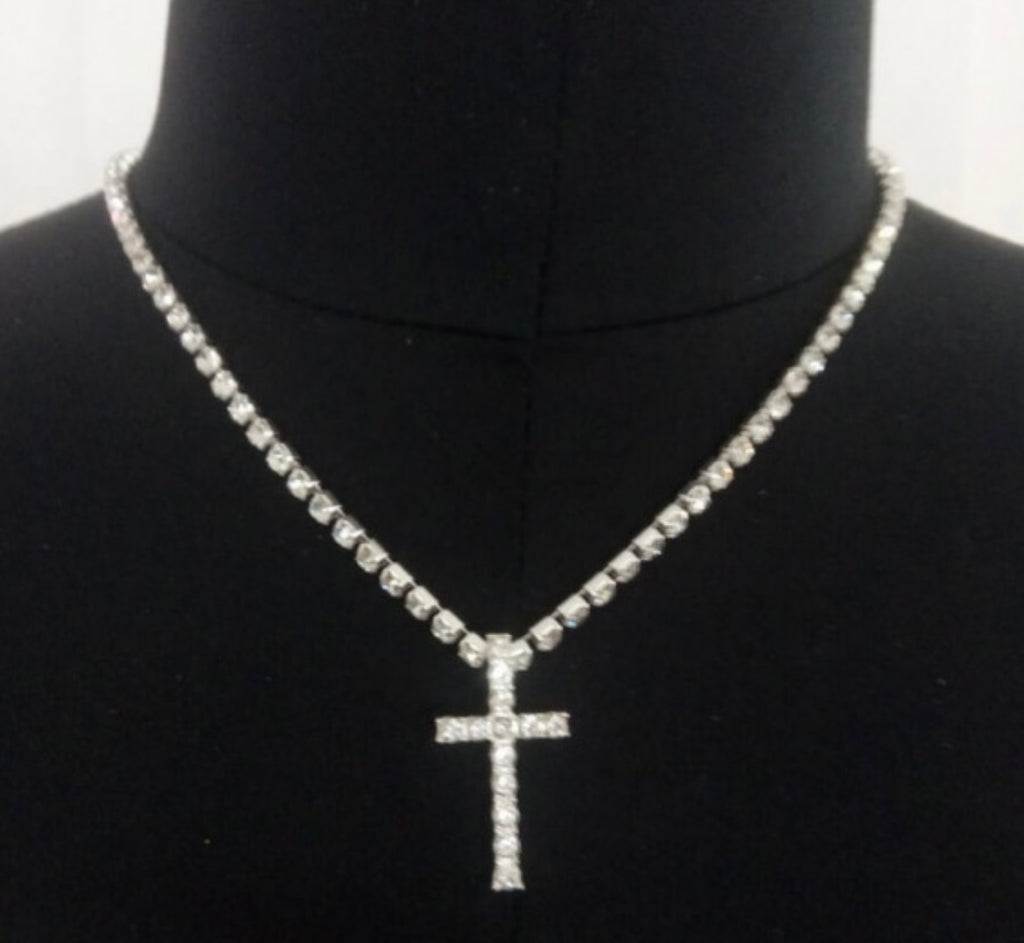 Stylish rhinestone cross necklace