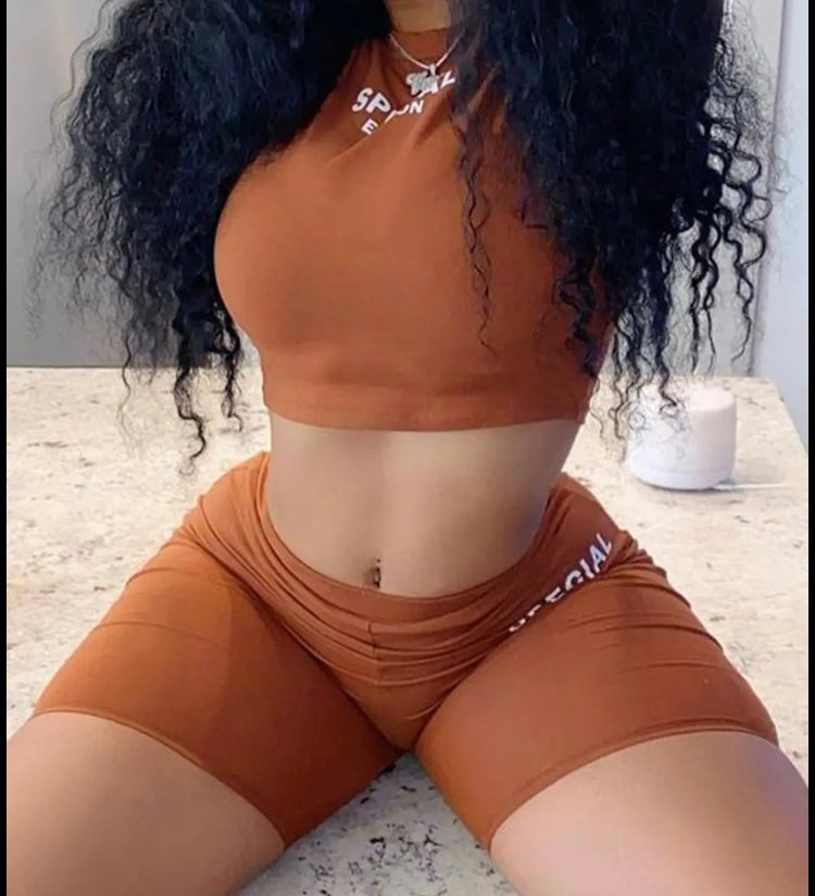 Brown “special edition” fitted shorts set